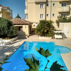 https://aparthotel-lekavski.hotelinzadar.com